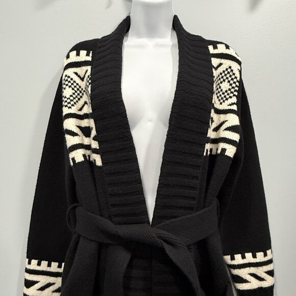 Old Navy Cozy Fair Isle Aztec Tie Belt Cardigan Sweater Jacket B & W Womens M - Picture 2 of 11